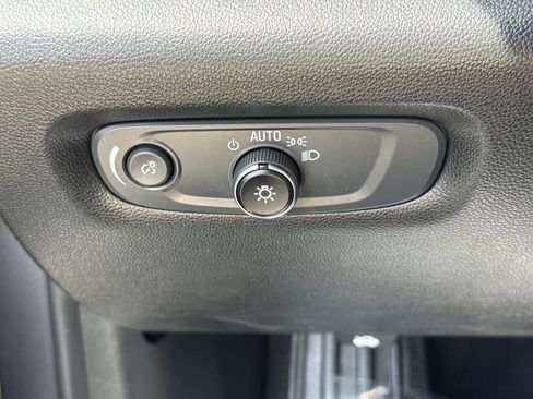 Used 2019 Chevrolet Traverse LS FWD image 47