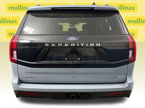 New 2026 Ford Expedition Max Active image 9