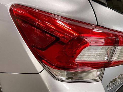 Used 2019 Subaru Crosstrek 2.0i Premium AWD/4WD image 28