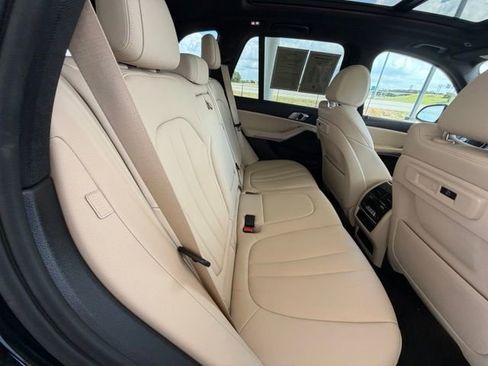 Used 2020 BMW X5 xDrive40i w/ Convenience Package AWD/4WD image 38