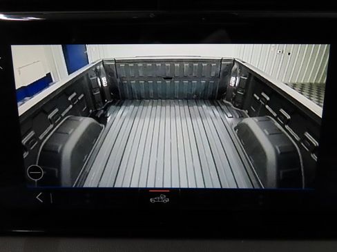 Used 2024 GMC Sierra 1500 AT4 image 23