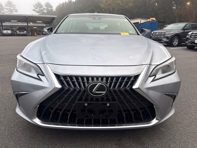 Used 2025 Lexus ES 300h w/ Premium Package FWD image 8