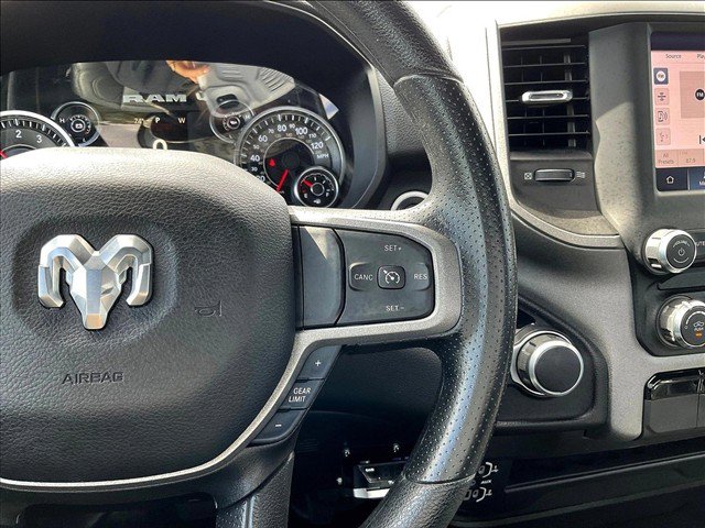 Used 2024 RAM 2500 Tradesman w/ Chrome Appearance Group AWD/4WD image 16