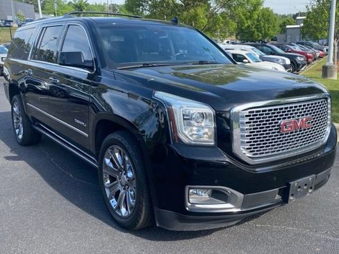 Used 2015 GMC Yukon XL Denali w/ Premium Package image 1