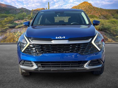 Certified 2023 Kia Sportage EX image 5