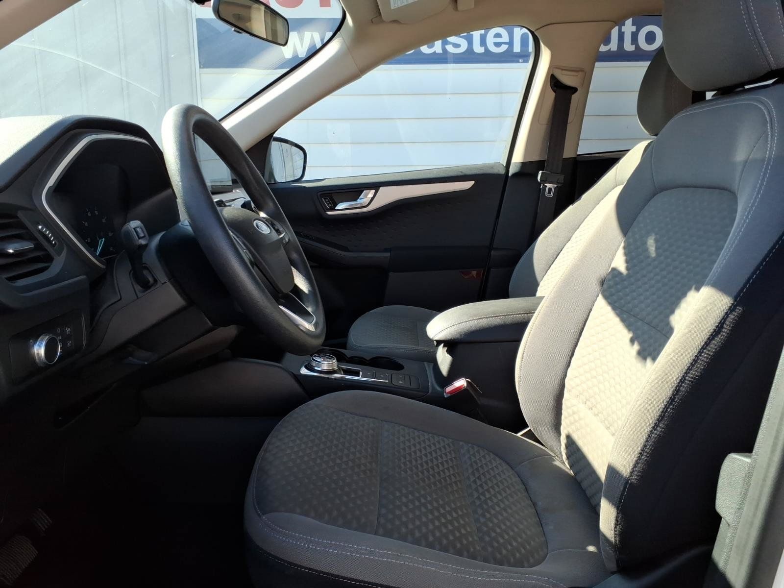 Used 2020 Ford Escape SE AWD/4WD image 8