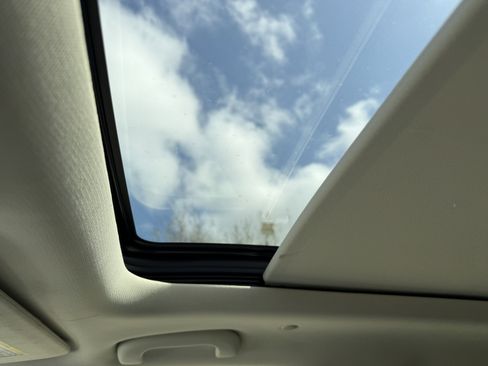 Certified 2023 Cadillac XT5 Premium Luxury w/ Technology Package image 19