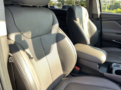 Used 2019 Hyundai Santa Fe Limited FWD image 27
