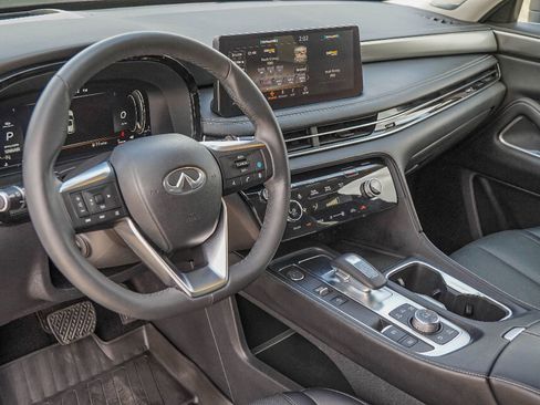 Certified 2023 INFINITI QX60 Luxe w/ Vision Package image 9