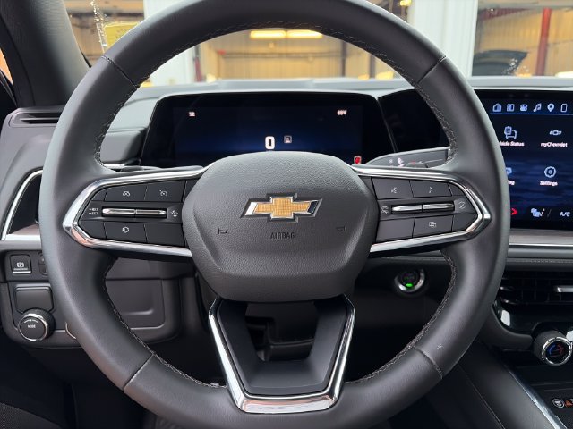 Used 2026 Chevrolet Tahoe LT RWD image 11