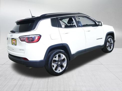 Used 2018 Jeep Compass Limited w/ Navigation Group AWD/4WD image 7