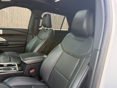 Used 2021 Ford Explorer ST w/ Equipment Group 401A AWD/4WD image 20