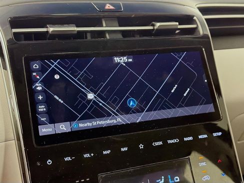 Certified 2024 Hyundai Tucson SEL w/ Convenience Package image 16