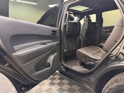 Used 2020 Dodge Durango R/T w/ Technology Group AWD/4WD image 31