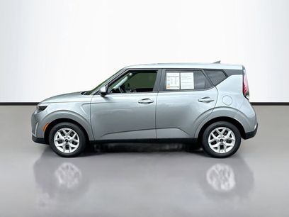 Used 2024 Kia Soul LX w/ Option Group 015