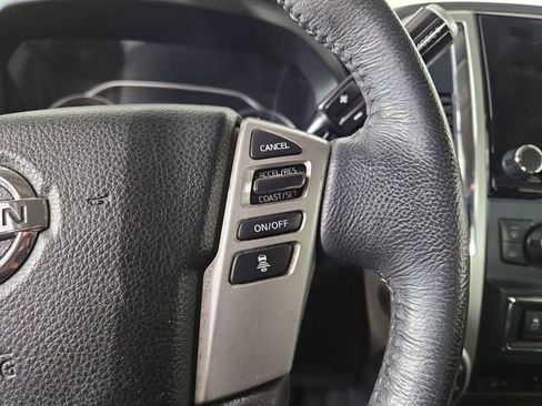 Used 2021 Nissan Titan SV w/ SV Convenience Package AWD/4WD image 25