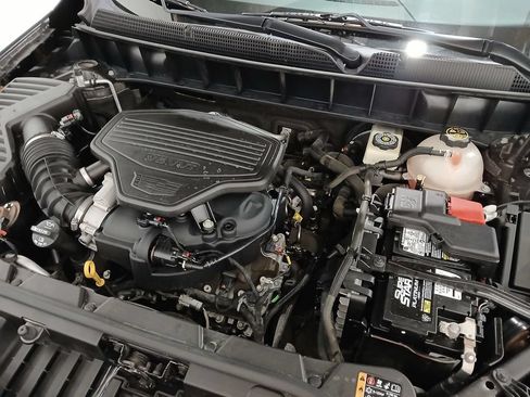 Used 2017 Cadillac XT5 Luxury FWD image 31