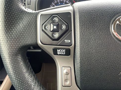 Used 2019 Toyota 4Runner Limited image 22