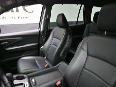 Used 2020 Honda Pilot EX-L image 16