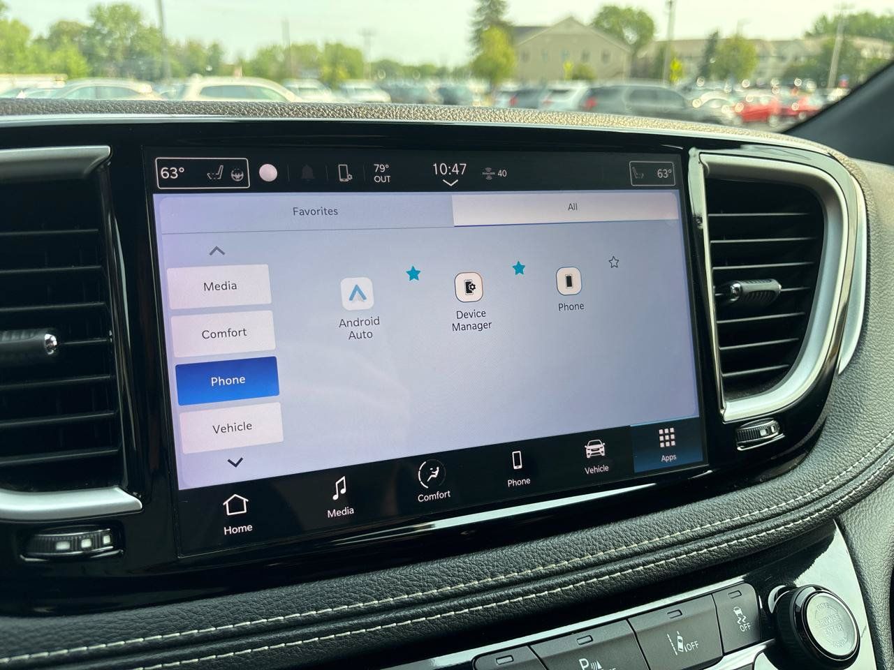 Used 2023 Chrysler Pacifica Touring FWD image 22