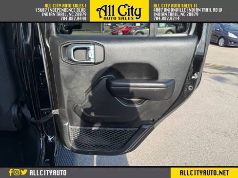 Used 2021 Jeep Wrangler Unlimited Sport AWD/4WD image 16