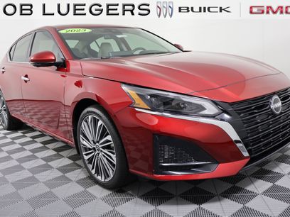 Used 2023 Nissan Altima 2.5 SL