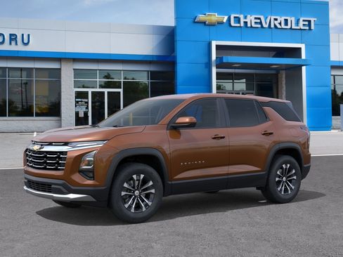 New 2027 Chevrolet Equinox LT w/ Convenience Package II AWD/4WD image 2
