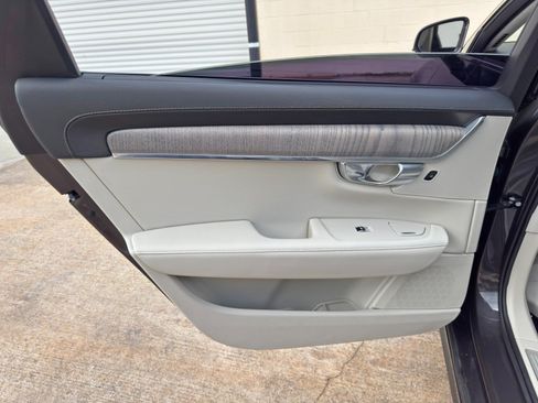 Used 2023 Volvo S90 B6 Ultimate w/ Protection Package Premier AWD/4WD image 42