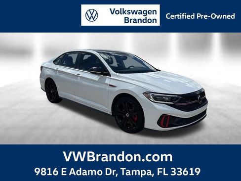 Certified 2022 Volkswagen Jetta GLI Autobahn w/ GLI Black Package FWD image 1