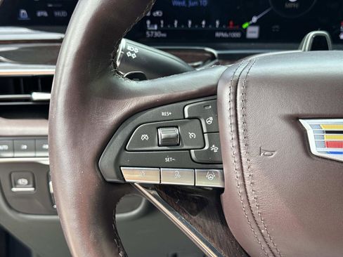 Used 2024 Cadillac Escalade Sport Platinum w/ Heavy-Duty Trailer Package AWD/4WD image 17