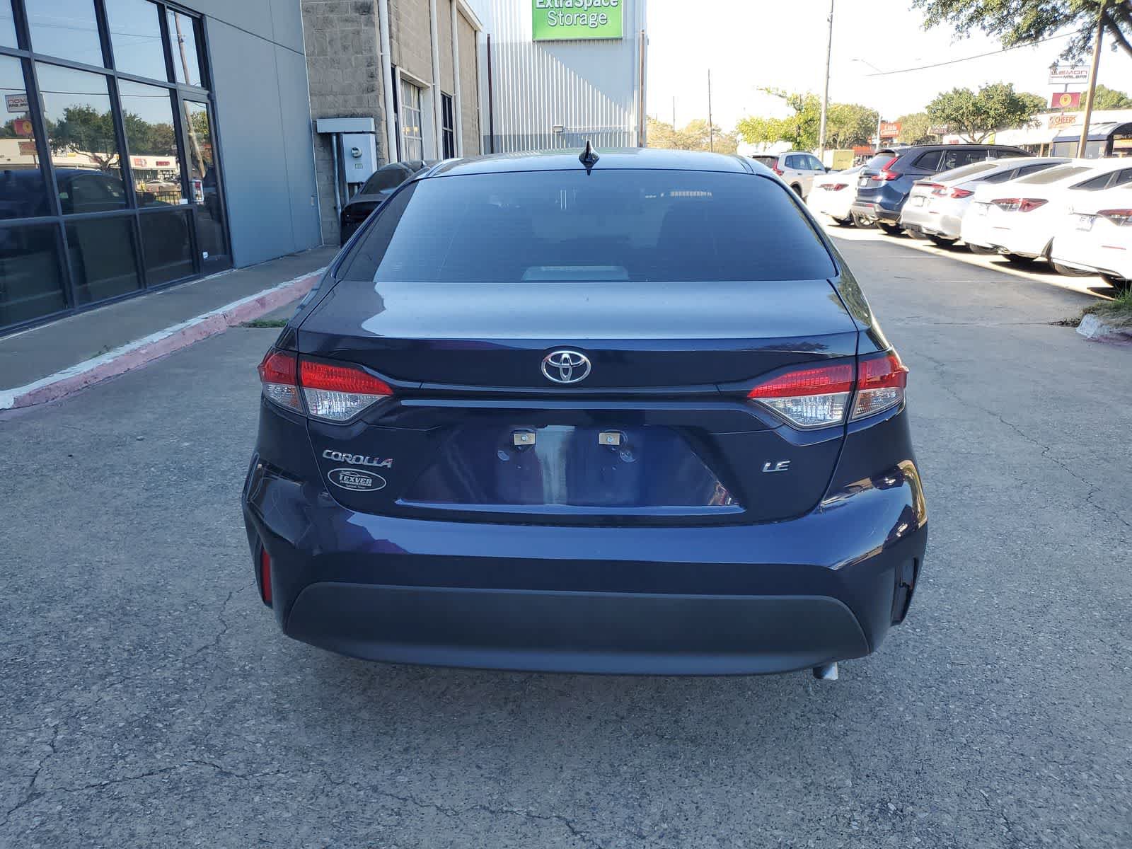 Used 2025 Toyota Corolla LE FWD image 5