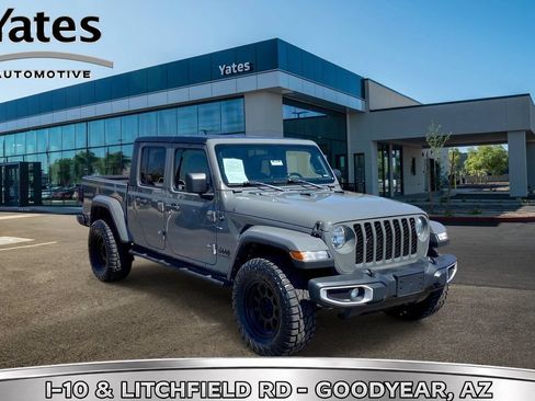 Used 2022 Jeep Gladiator Sport AWD/4WD image 1