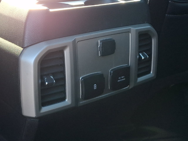 Used 2020 Ford F150 Lariat AWD/4WD image 22