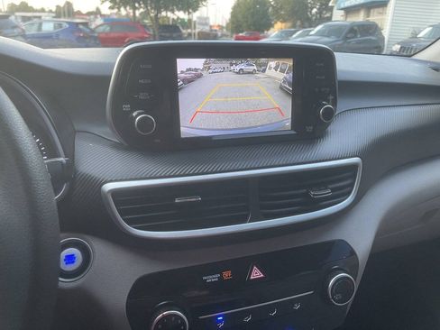 Used 2019 Hyundai Tucson Value FWD image 17