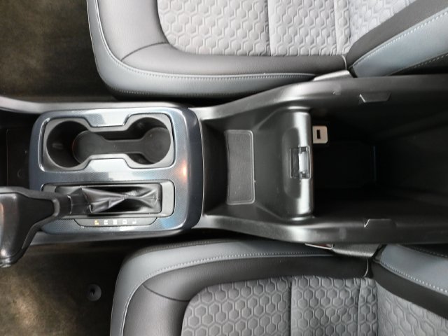 Used 2018 Chevrolet Colorado Z71 AWD/4WD image 26