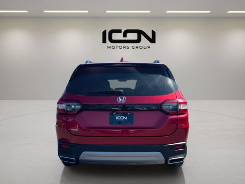 Used 2024 Honda Pilot Elite image 4