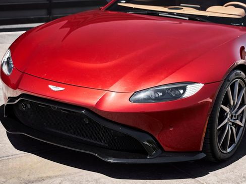 Used 2020 Aston Martin V8 Vantage Coupe RWD image 5