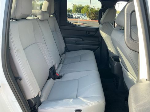 Certified 2025 Toyota Tacoma SR5 image 18