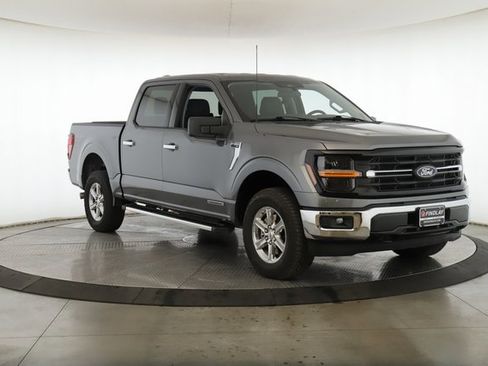 Used 2025 Ford F150 XLT w/ Equipment Group 301A Standard image 2