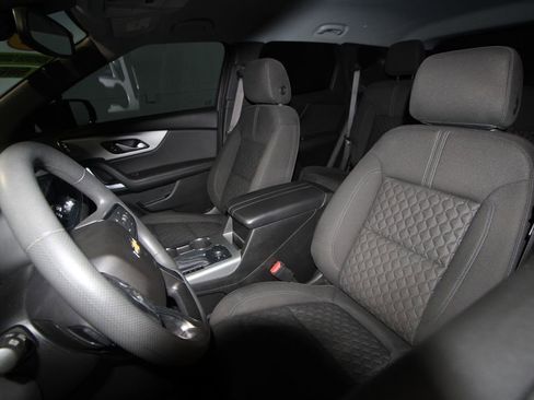 Used 2022 Chevrolet Blazer LT image 4