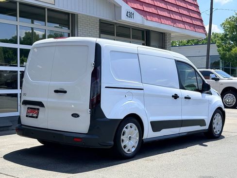 Used 2017 Ford Transit Connect XL FWD image 3