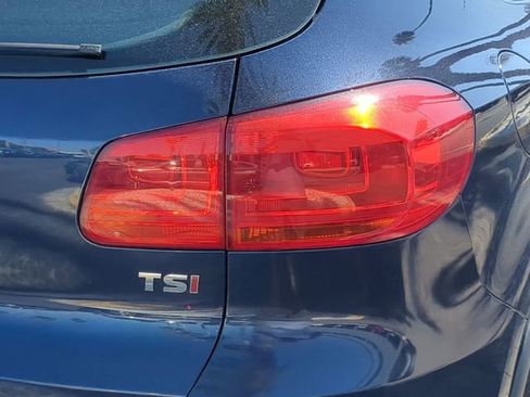 Used 2016 Volkswagen Tiguan SE FWD image 8
