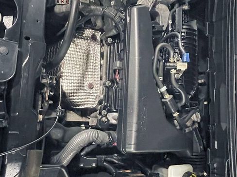 Used 2020 Nissan Rogue SV image 34