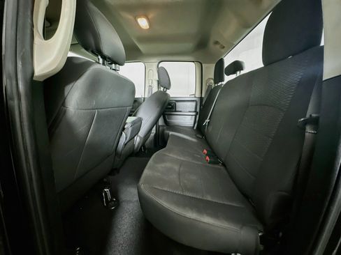 Used 2019 RAM 1500 Tradesman w/ Chrome Plus Package RWD image 25