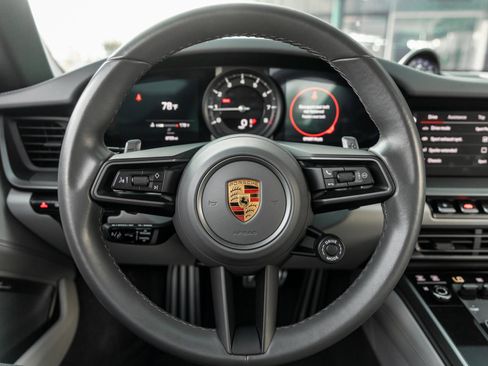 Certified 2022 Porsche 911 Carrera 4S image 25