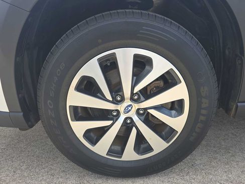 Used 2023 Subaru Outback Premium AWD/4WD image 19