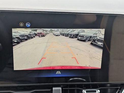 New 2026 Chevrolet Equinox ACTIV image 23