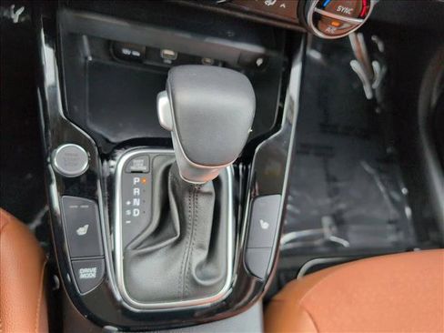 Used 2024 Kia Soul EX w/ Option Group 015 FWD image 12
