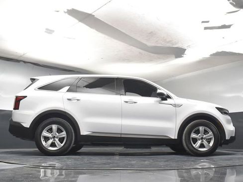 Used 2025 Kia Sorento EX w/ Panoramic Sunroof Package AWD/4WD image 34