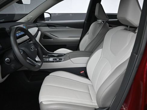 Used 2026 INFINITI QX60 Luxe w/ Cargo Package FWD image 9